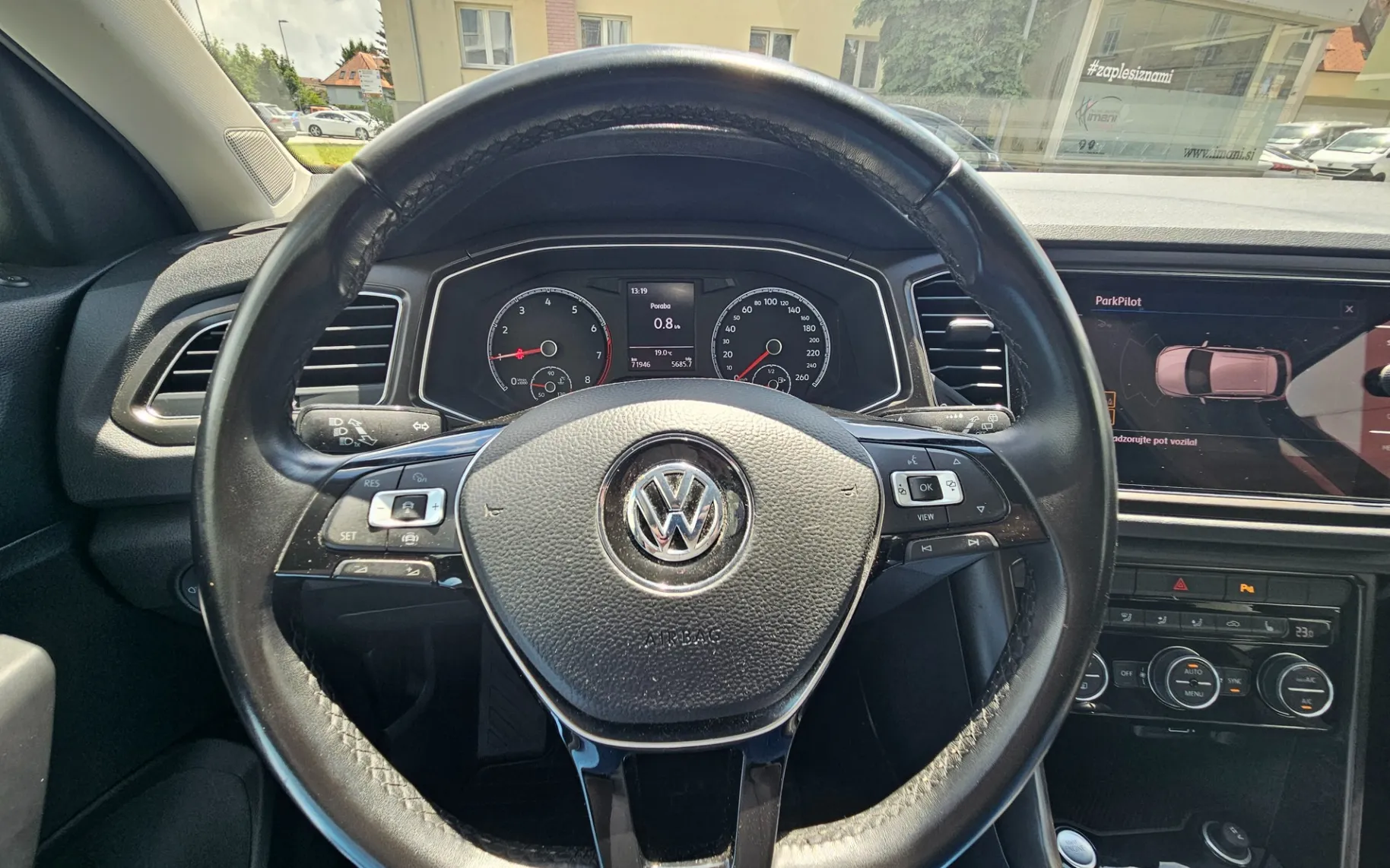 Zunanja slika - VW T-Roc - 1.0 TSI Style - 9