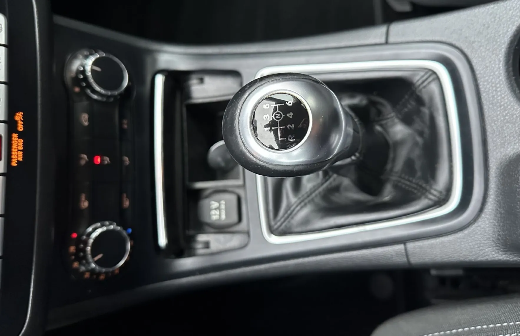 Zunanja slika - Mercedes-Benz B-Razred - B 180 d..NEMŠKI.NAVI.80 KW.SAMO 120.000 KM.DIZEL - 13