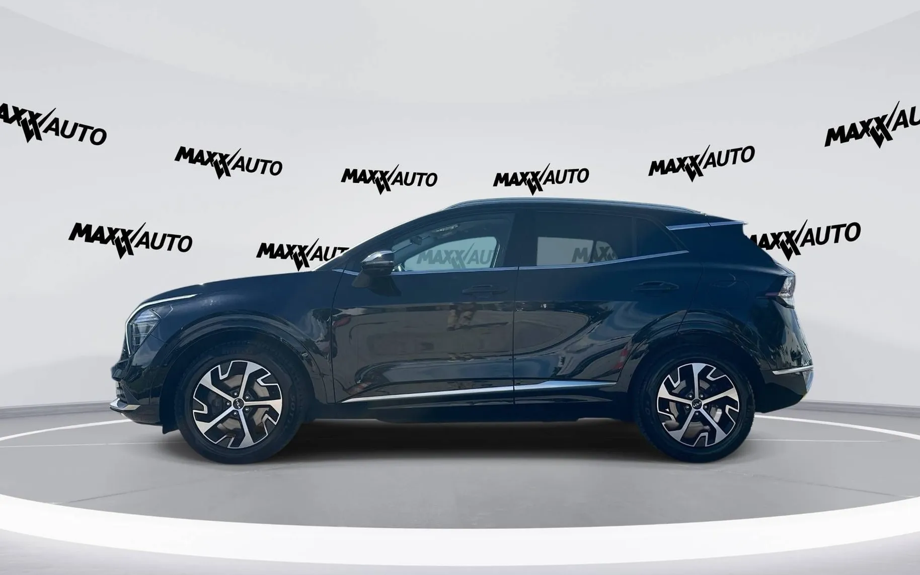 Notranja slika - KIA Sportage - 1.6 T-GDI MHEV EX Style ISG DCT - 8