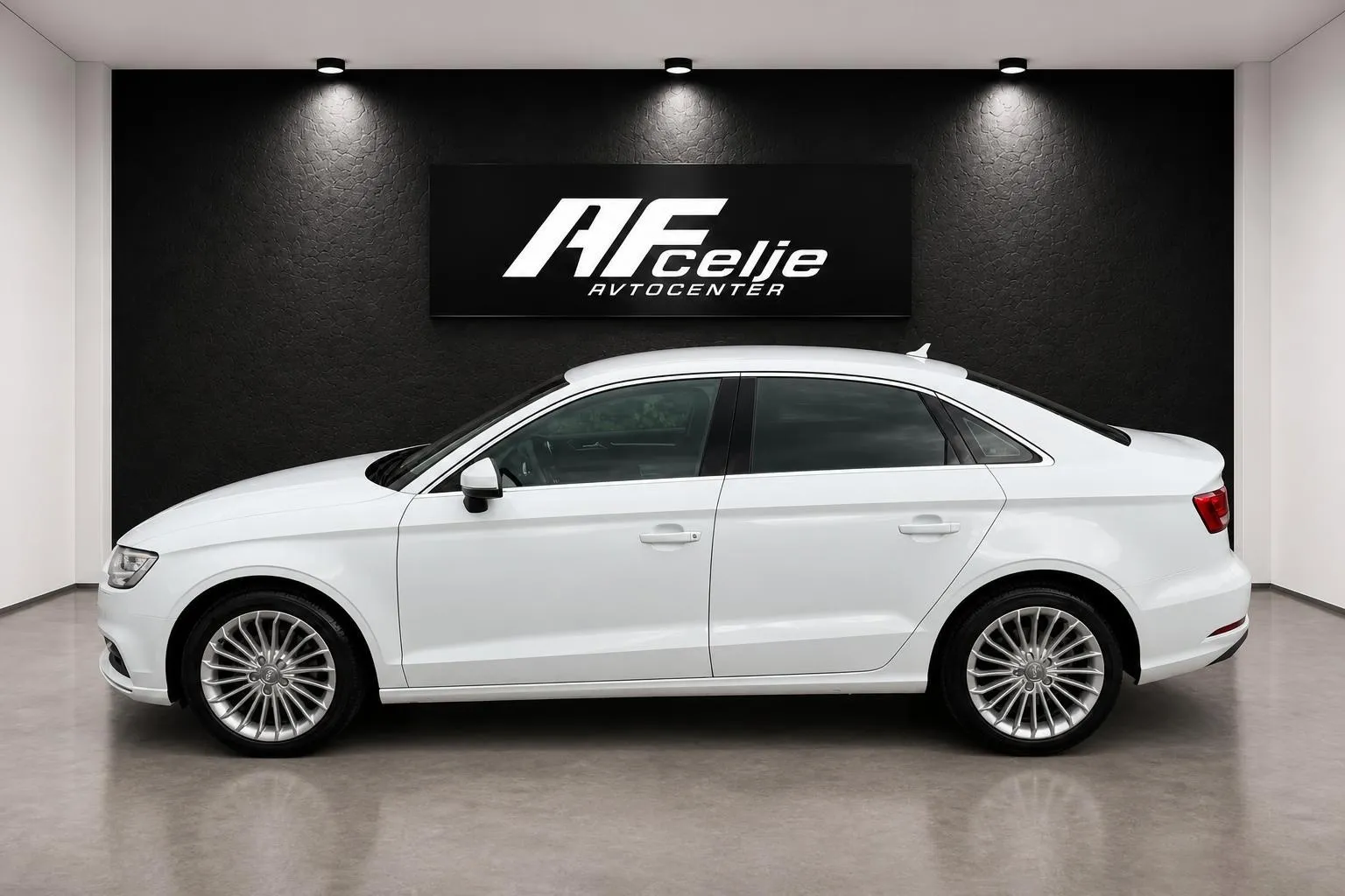 Zunanja slika - Audi A3 - 2.0 TDI-VIRTUAL-XENON+LED-LIZING ZA TUJCE-... - 6