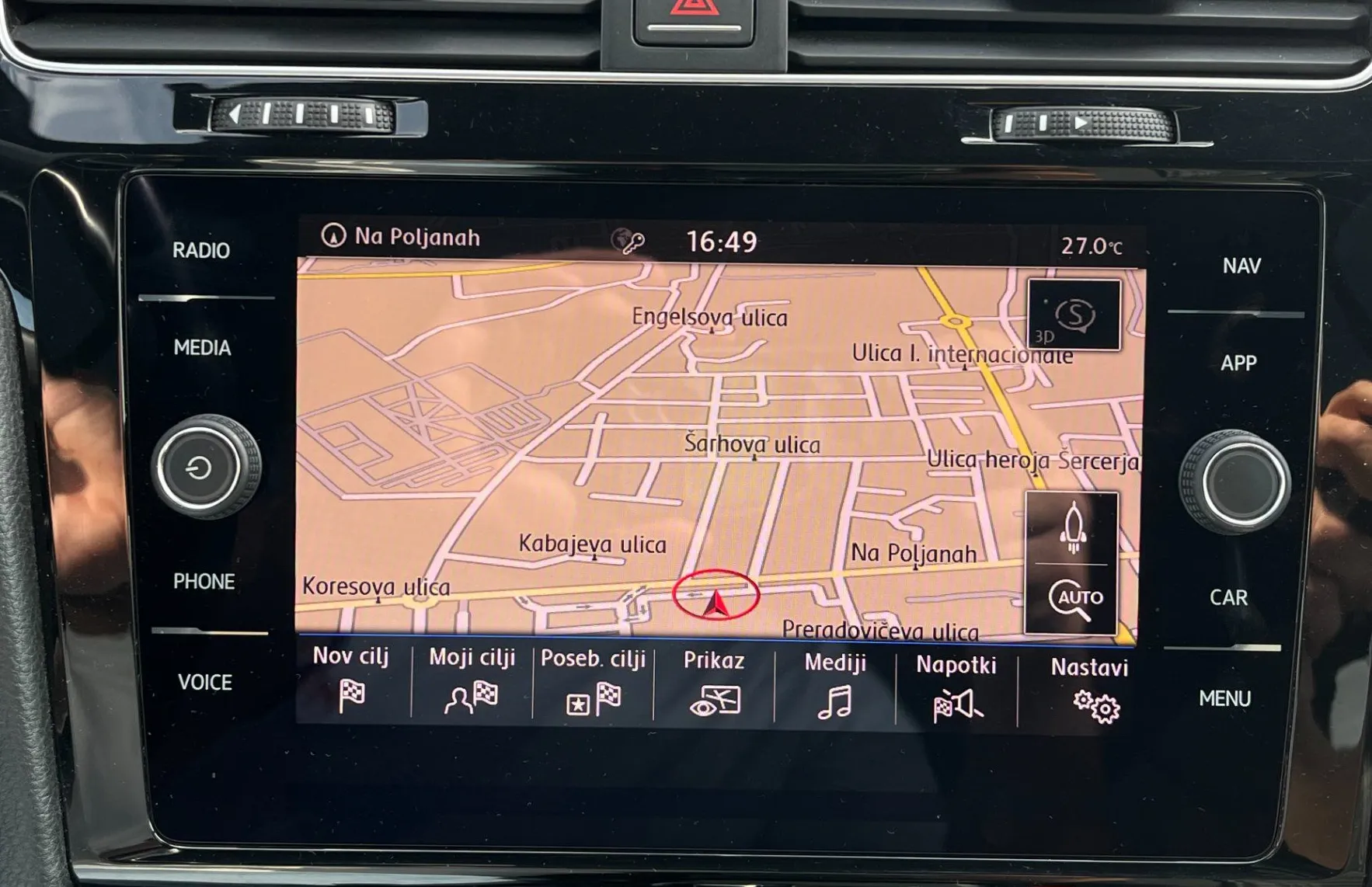 Zunanja slika - Volkswagen Golf - Variant 2.0 GTD BMT DSG LED. NAVI.2XPDC.OGR. SEDEŽ - 17