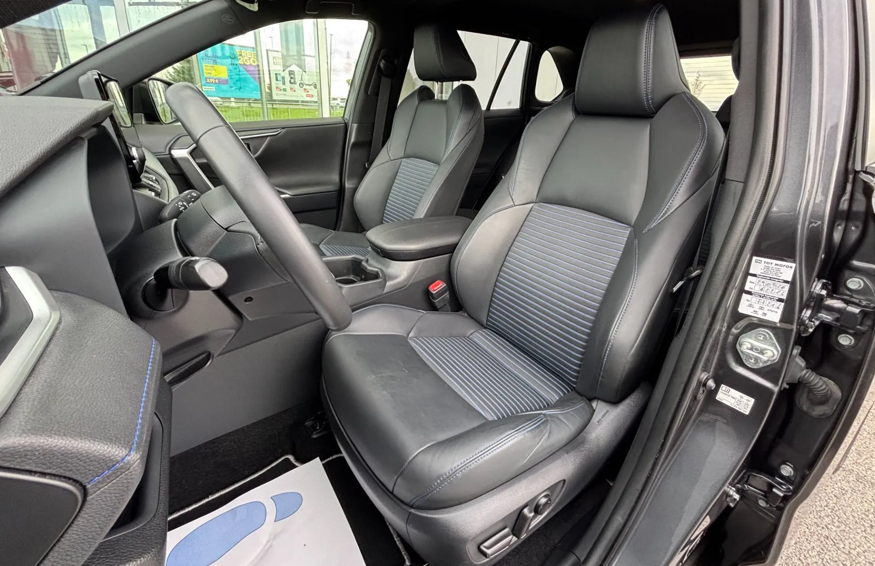 Zunanja slika - Toyota RAV4 - Hybrid 2.5 Style Avt. - 9
