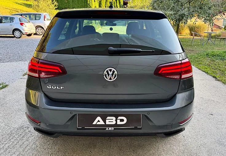 Zunanja slika - Volkswagen Golf - 2.0 TDI 7.5 JOIN DSG 1.LASTNIK KAMERA RADAR F1 - 5