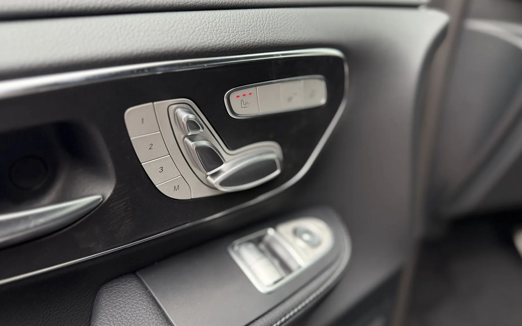 Zunanja slika - Mercedes-Benz V-Razred - V 300 d AVANTGARDE dolgi - 17