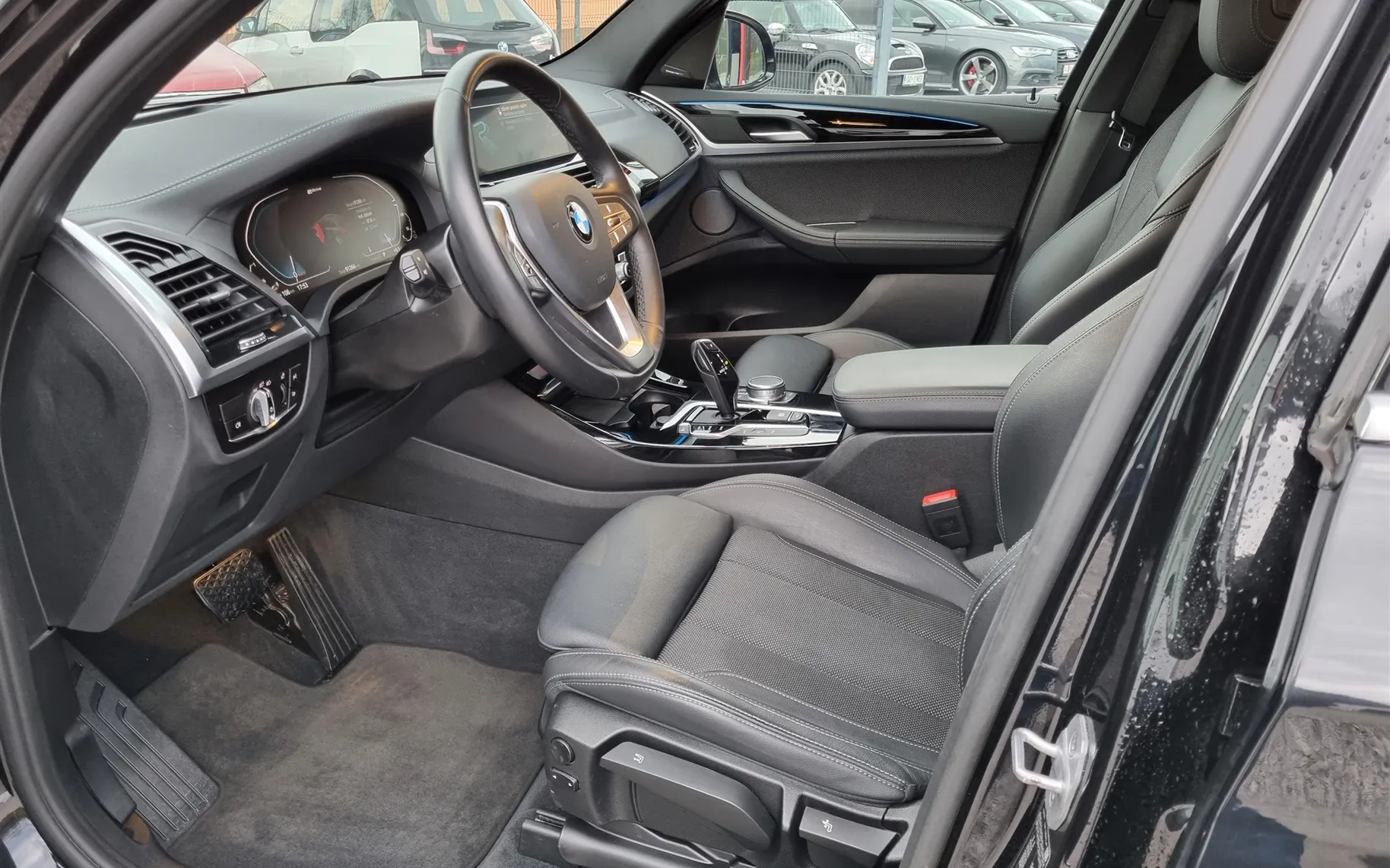 Zunanja slika - BMW X3 - xDrive20d - 6