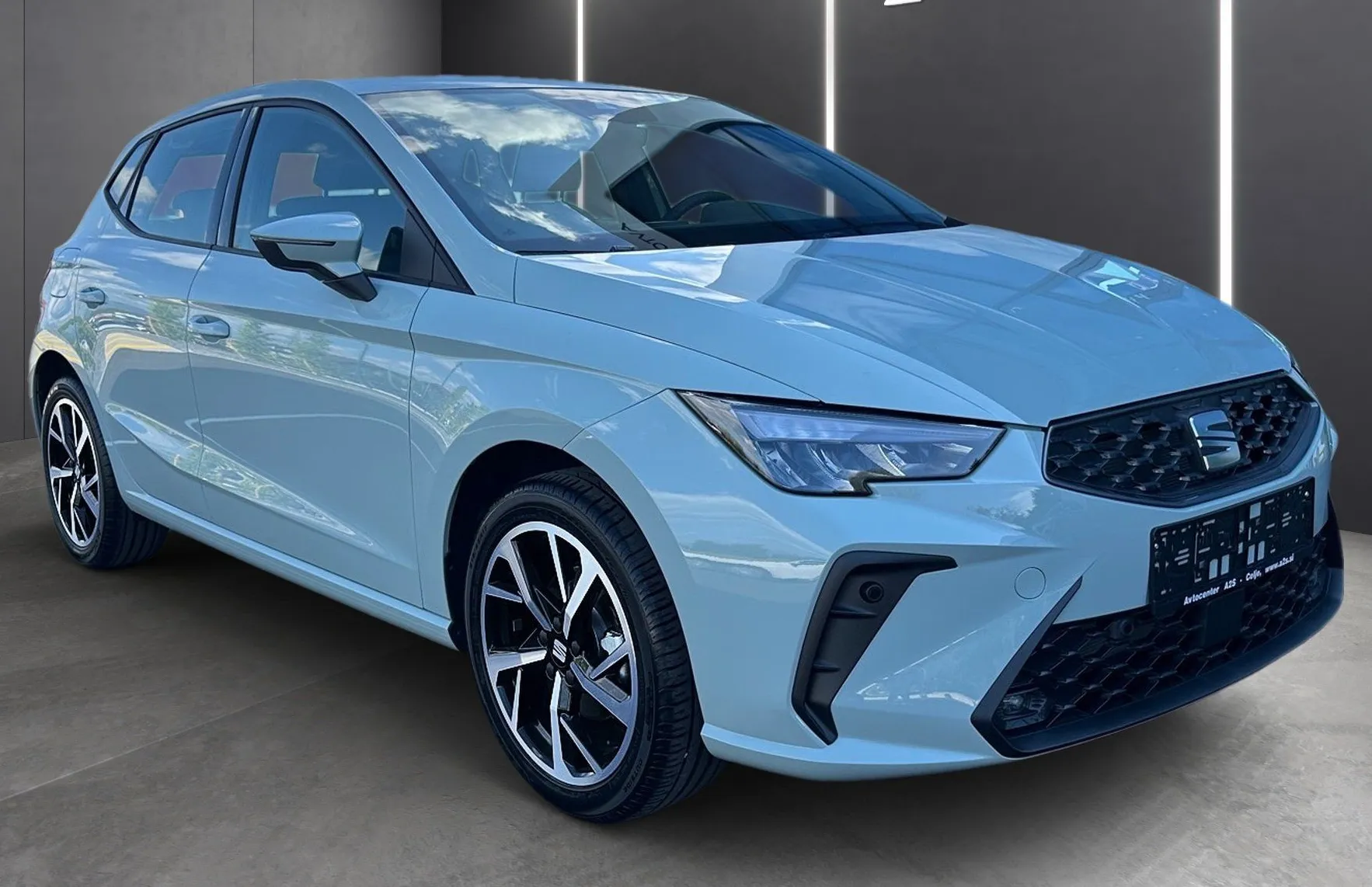 Zunanja slika - Seat Ibiza - 1.0 TSI Style DSG - 2