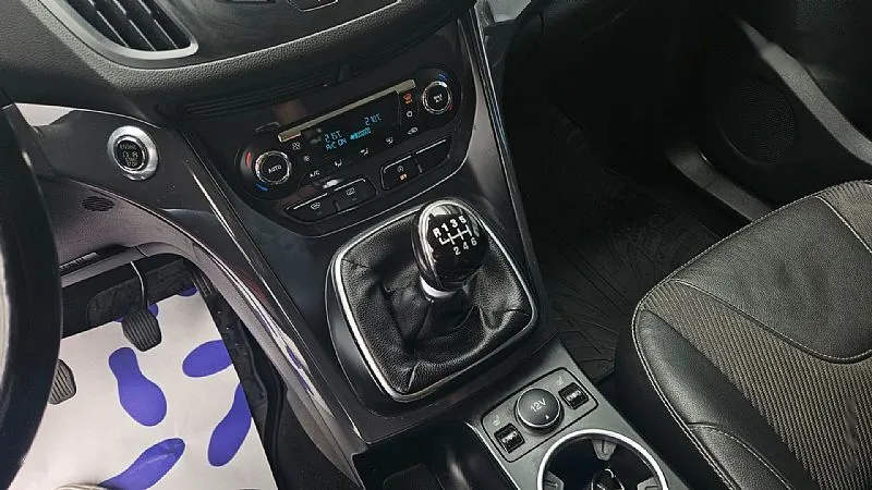 Zunanja slika - Ford Kuga - 4x2 2.0 TDCi Titanium Eagle - 4