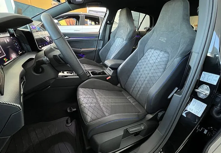 Zunanja slika - Volkswagen Golf - R-Line 1.5 eTSI - 9