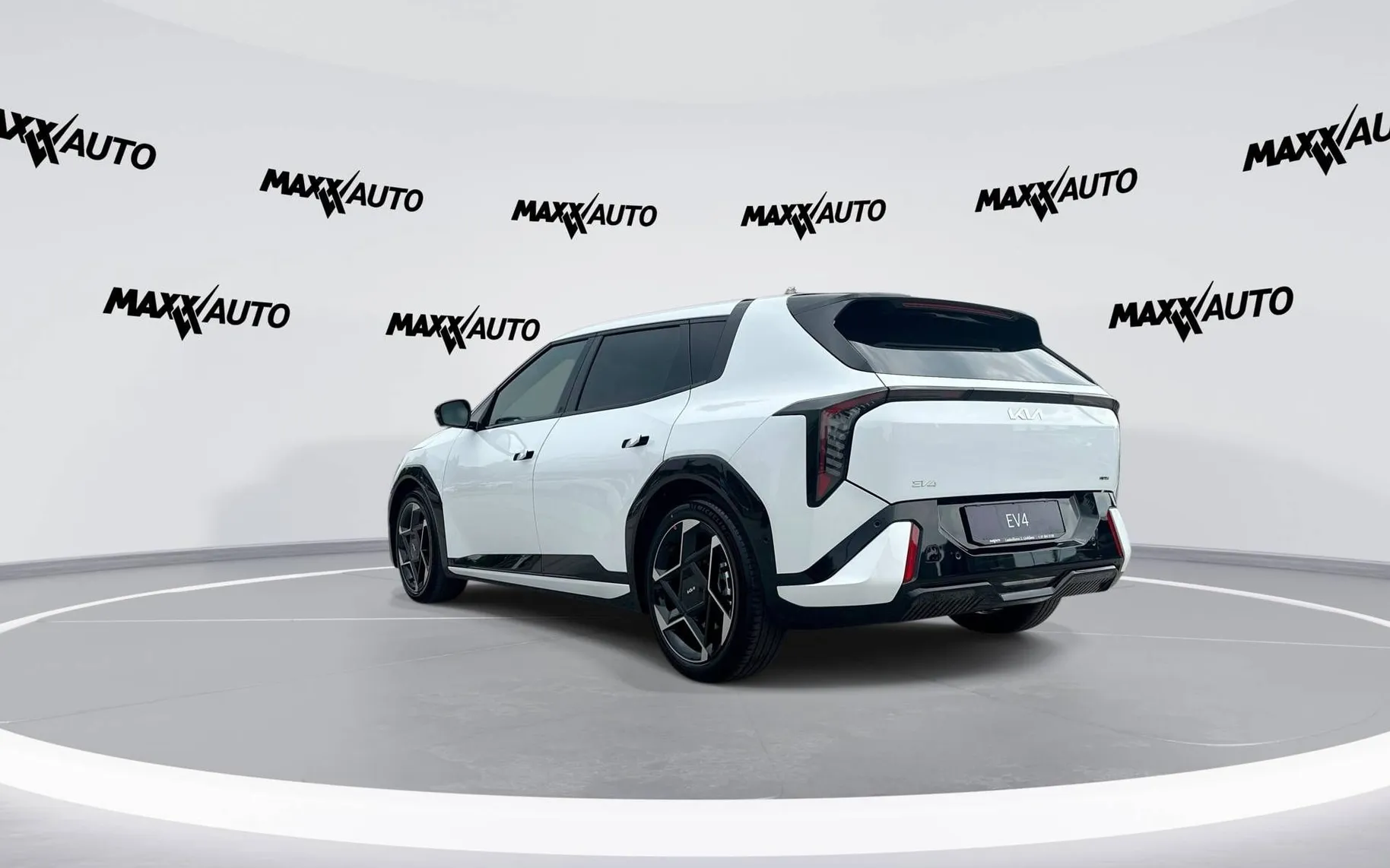 Notranja slika - KIA EV4 - GT-LINE 81.4 kWh bat.. 150 kW  204 KM - 7