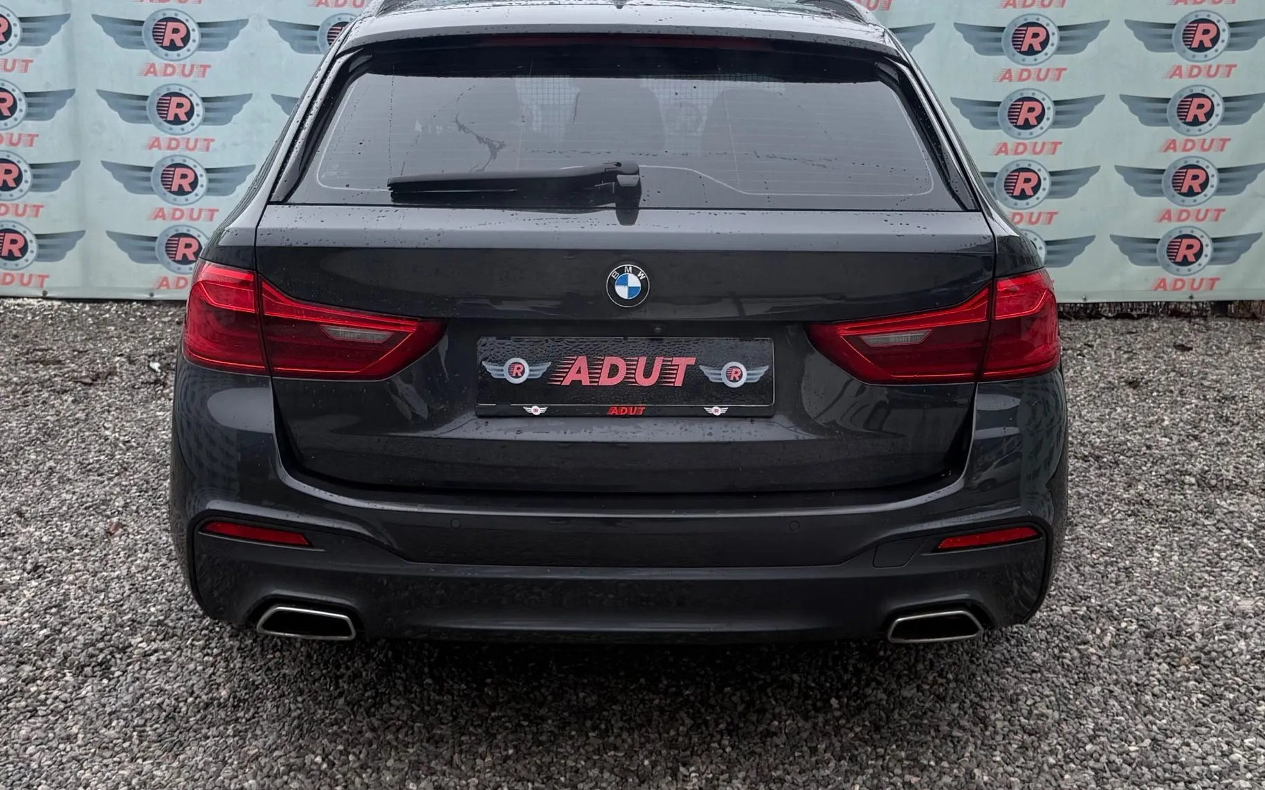 Zunanja slika - BMW Serija 5 - Touring: 530d xDrive M-sport VIRT HEAD UP 360CAM PANO LE - 5