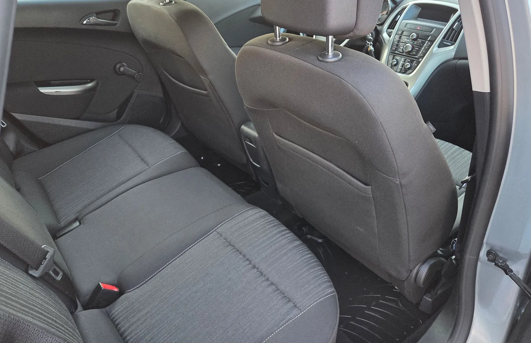 Zunanja slika - Opel Astra - 1.6 SAMO 94.000KM-SLO-1.LASTNIK-KLIMA... - 13