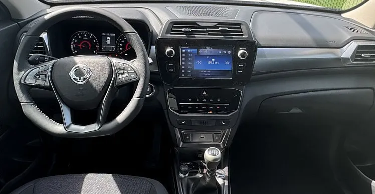 Zunanja slika - KG Mobility Tivoli - 1.5 T-GDI Fresh 2WD M T - 5