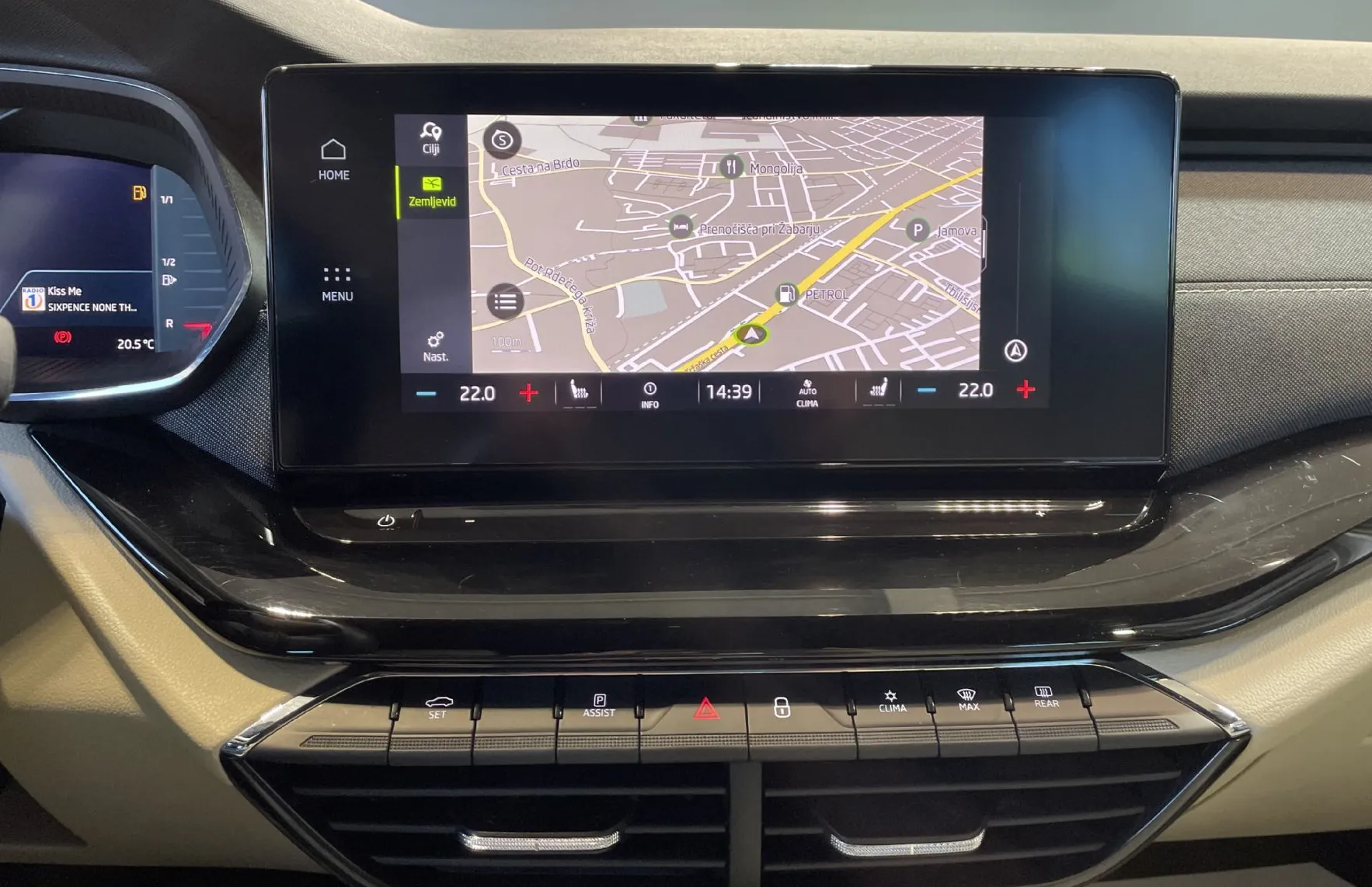 Zunanja slika - Škoda Octavia - VIRTUAL-NAVIGACIJA-LANE-RADAR-LED-DSG-ALU-KEYLESS - 14