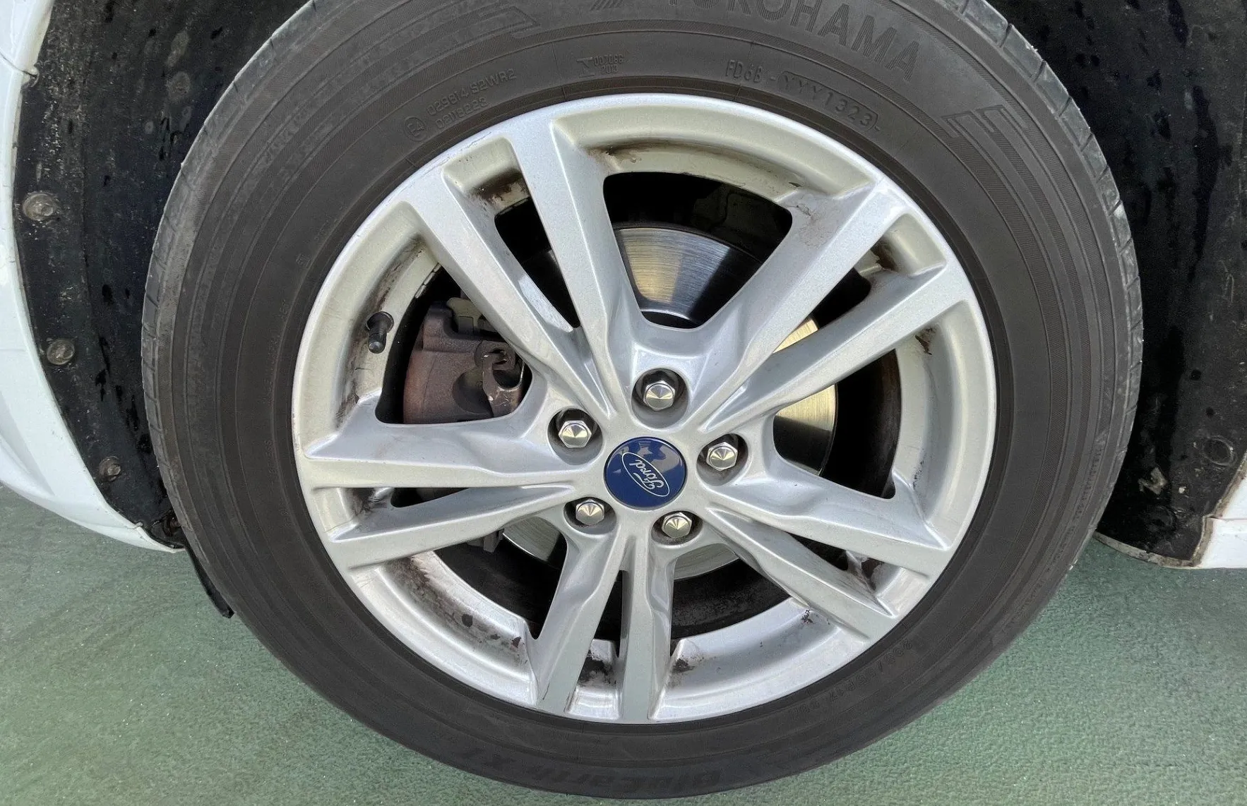 Zunanja slika - Ford S-MAX - 2.0 TDCi  Powershift NAVI.PDC.KAMERA.OGR.SEDEŽ - 7