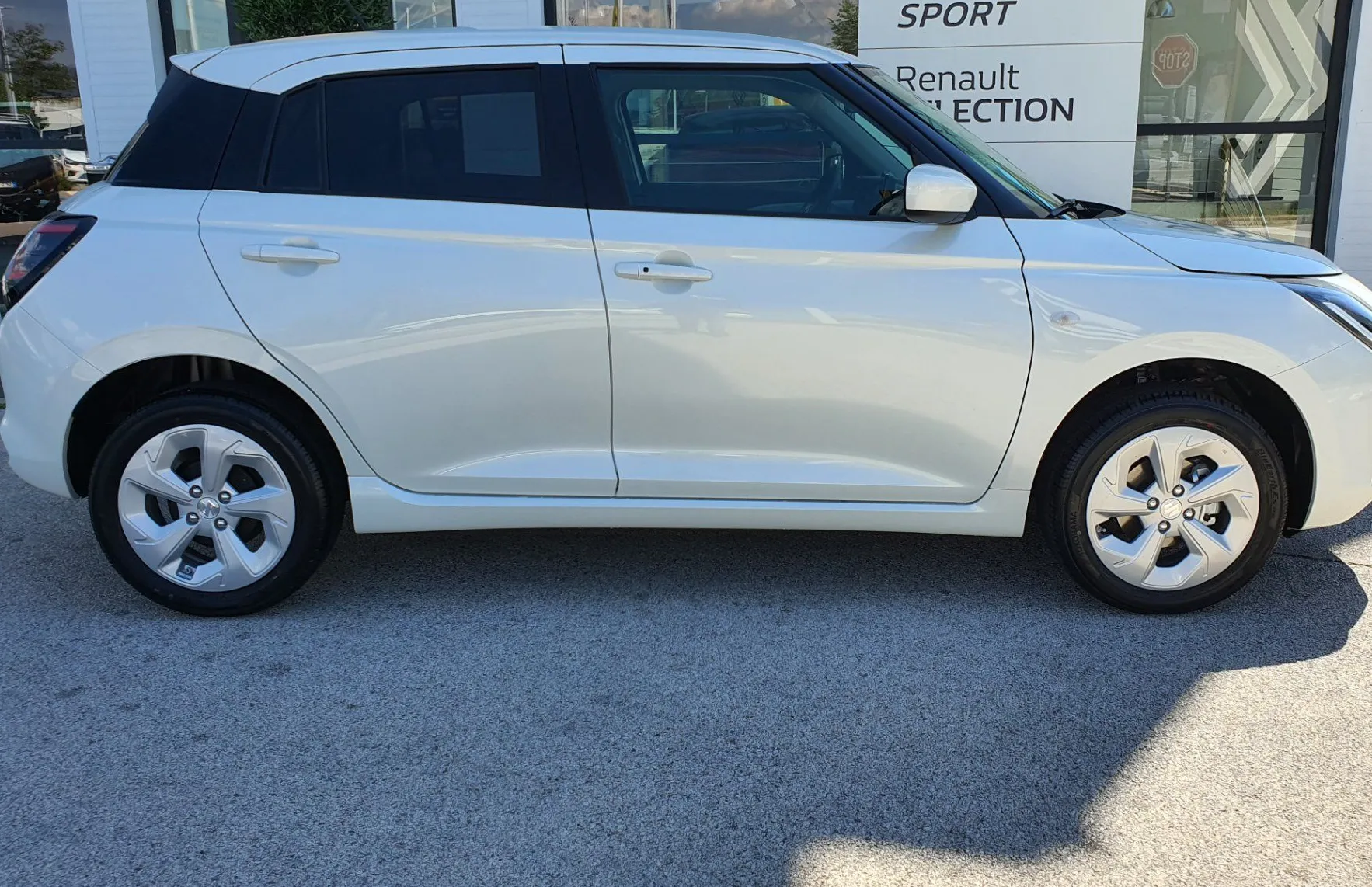 Zunanja slika - Suzuki Swift - 1.2 Dualjet AllGrip Hibrid Premium - 8