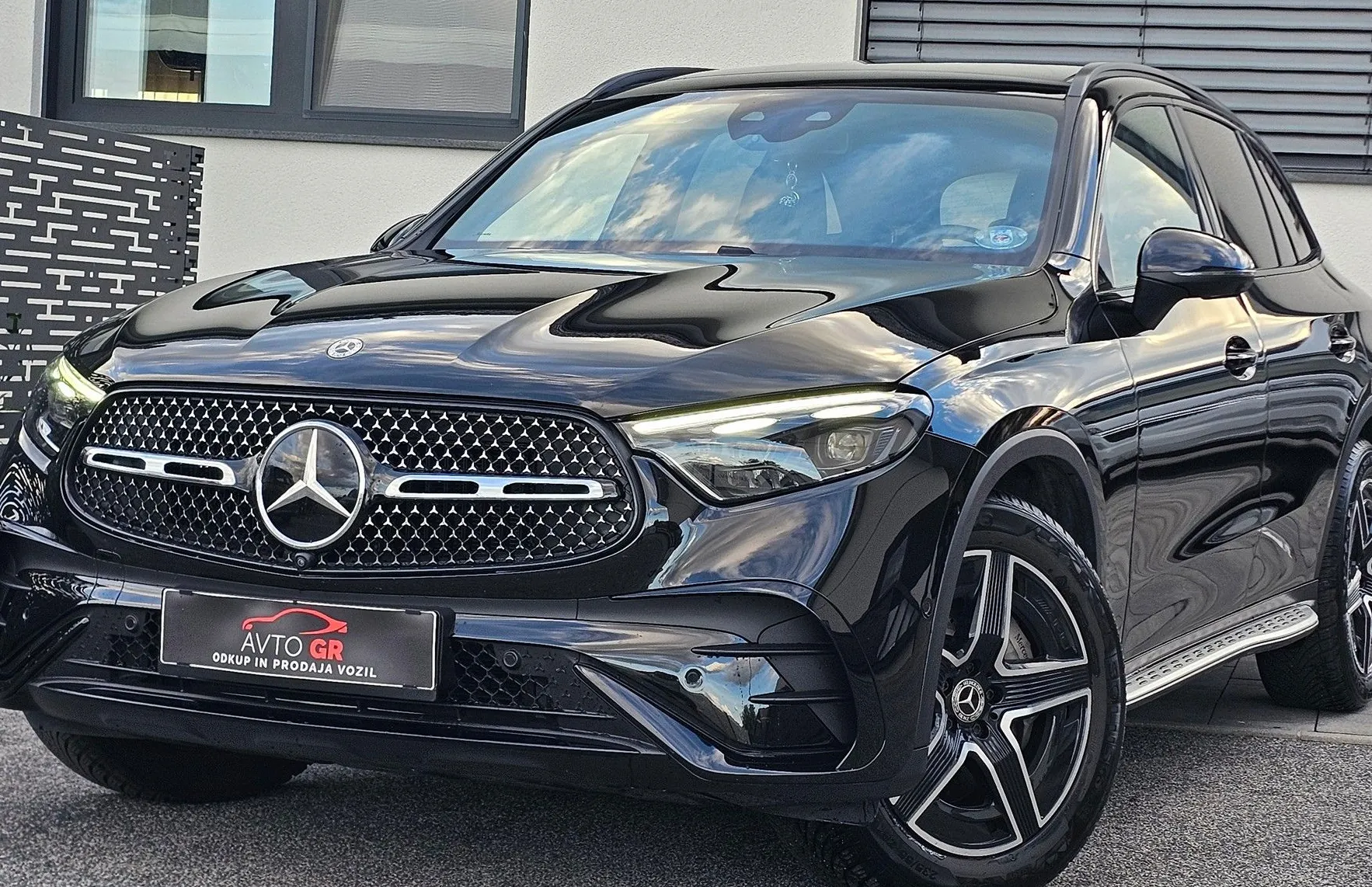 Zunanja slika - Mercedes-Benz GLC-Razred - GLC 220d 4MATIC AMG Line Avt.-Novo- Le 18.000km- - 14