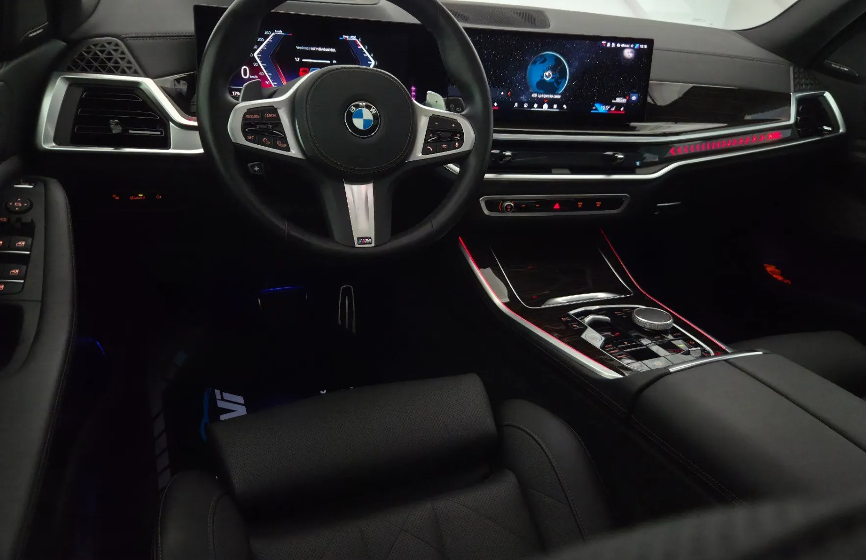 Zunanja slika - BMW X5 - serija : xDrive30d-M.SPORT-KLJUKA-PANO-WEBASTO-KEYLESS - 17