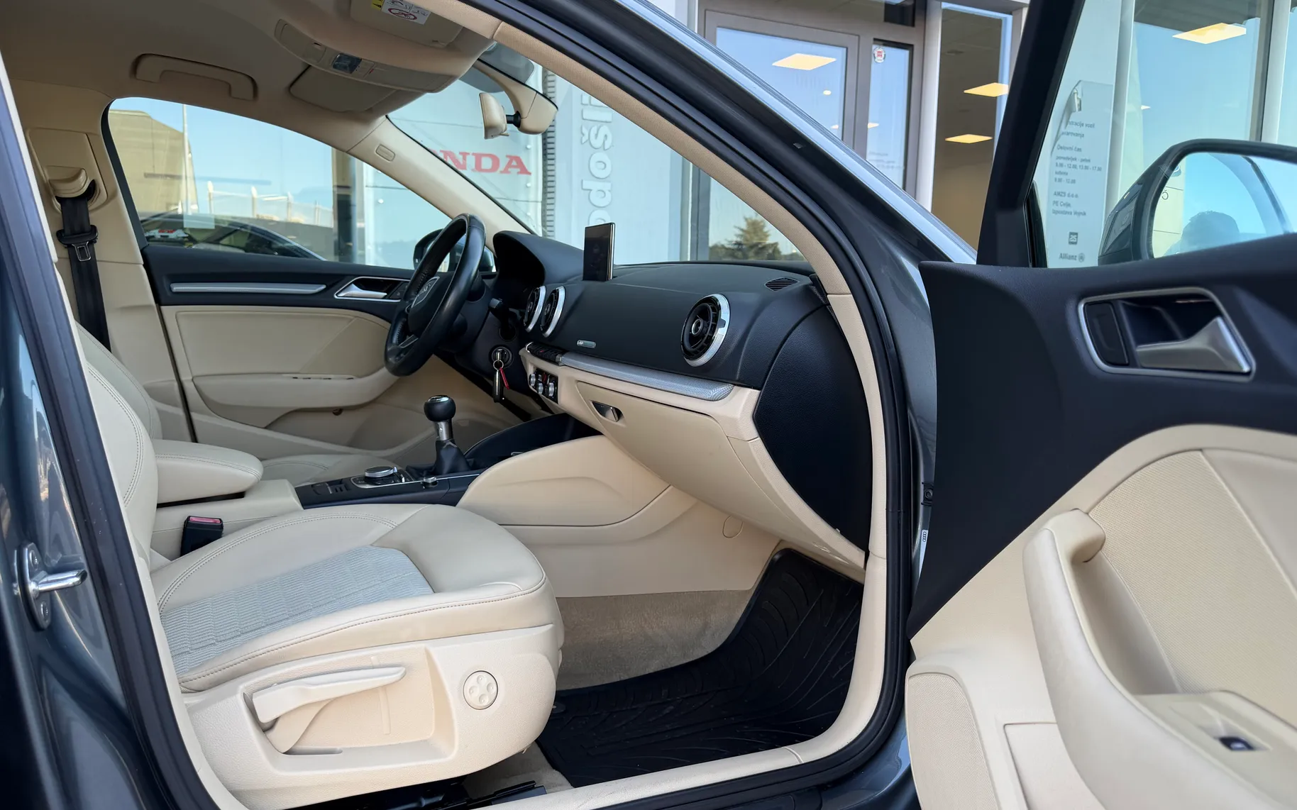 Zunanja slika - Audi A3 - 2.0 TDI I AMBITION I SLO I NAVI I  LED I TEMP - 11