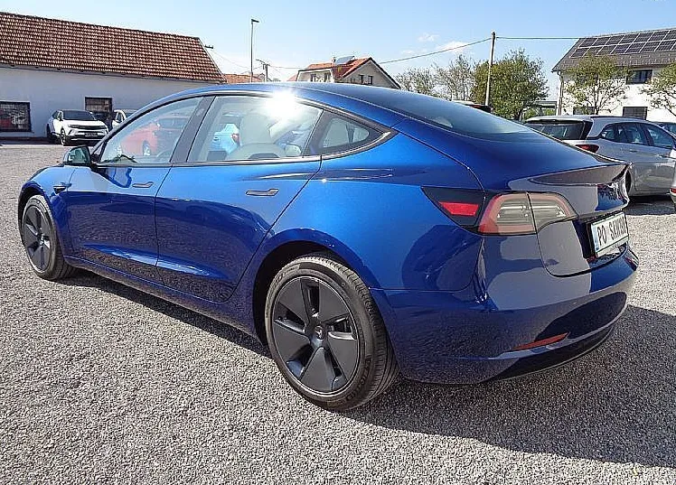 Zunanja slika - Tesla Model 3 - Long Range AWD 498hp kot nova IZKAZAN DDV - 3