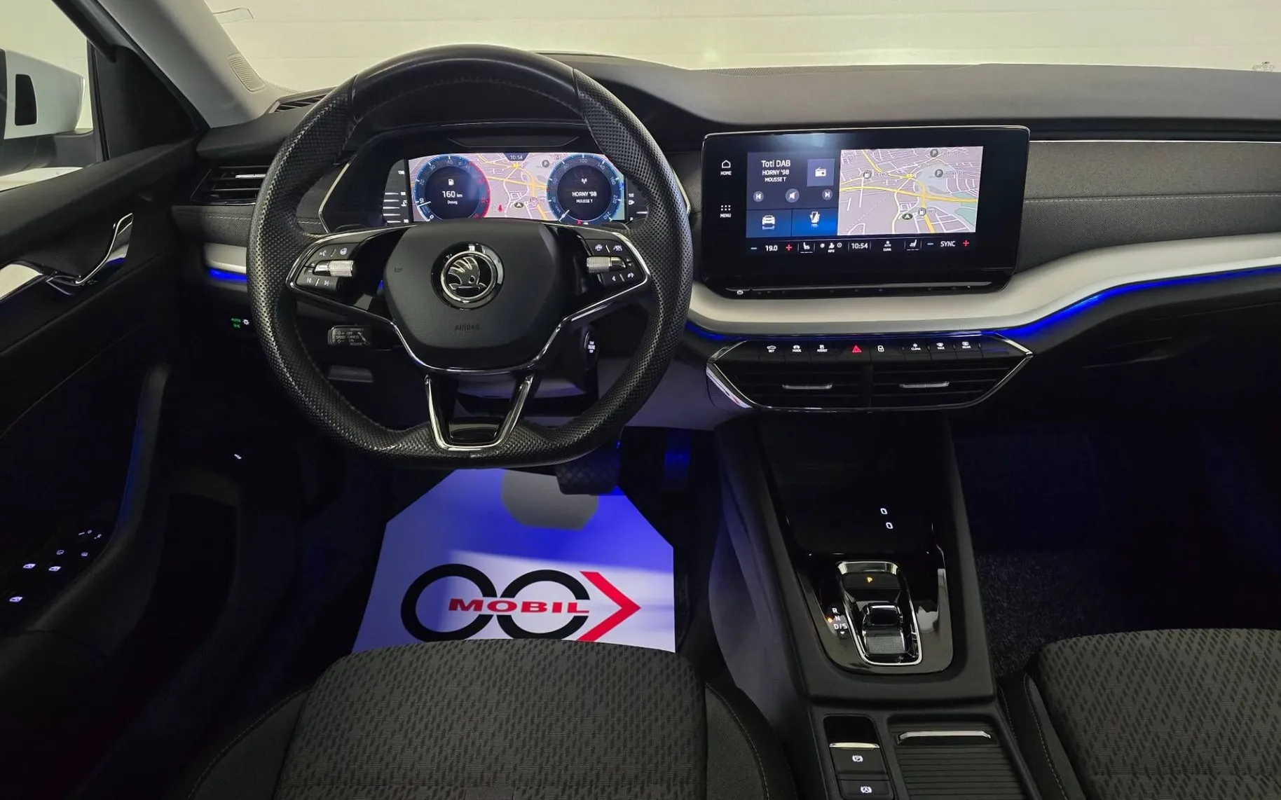 Notranja slika - Škoda Octavia - Combi 2.0 TDI Style DSG - Matrix.DCC.HUD.Canton .. - 11