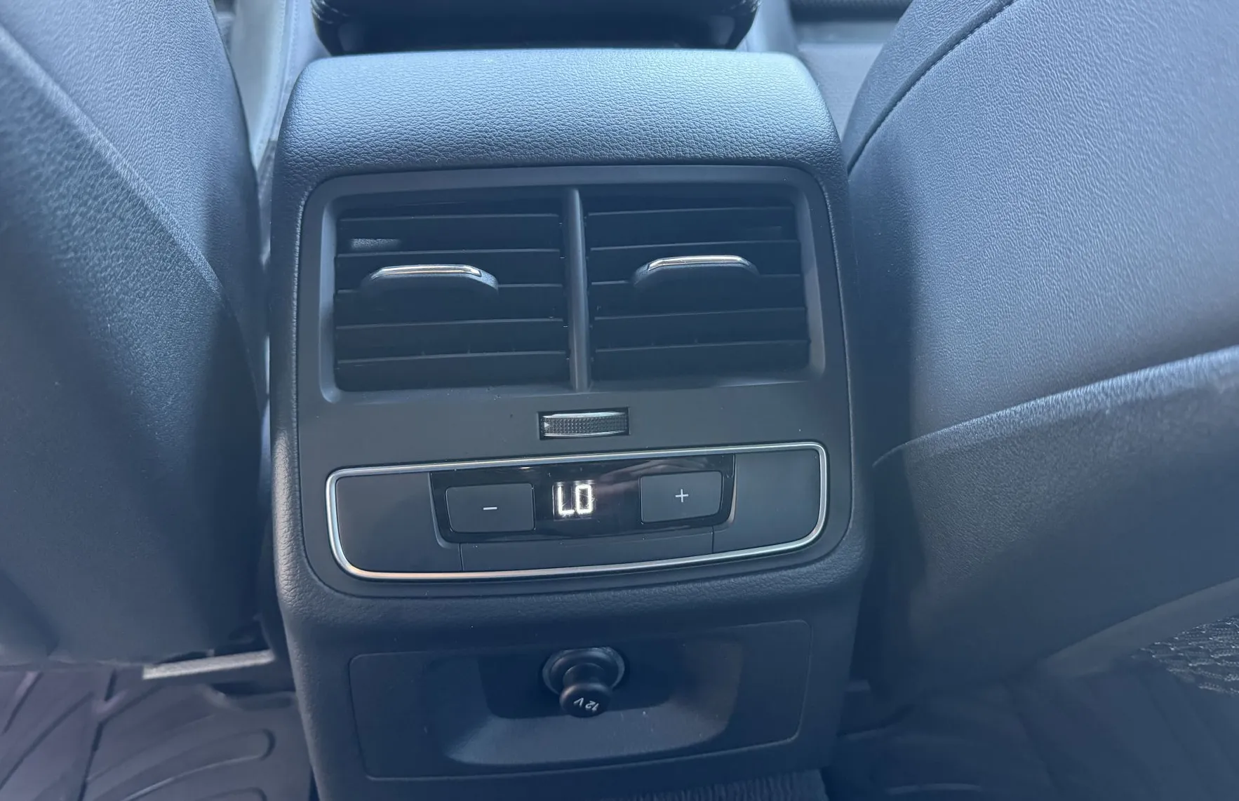 Zunanja slika - Audi A4 - Avant S-LINE-QUATTRO-VIRTUAL KOKPIT-MATRIX-RADAR-2xKLIMA - 11