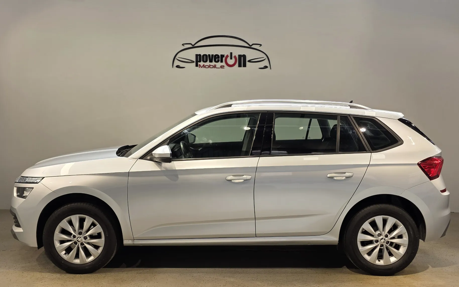 Zunanja slika - Škoda Kamiq - 1,0 TSI Ambition DSG 1.LAST SLO TEMP KLJUKA ALU - 2