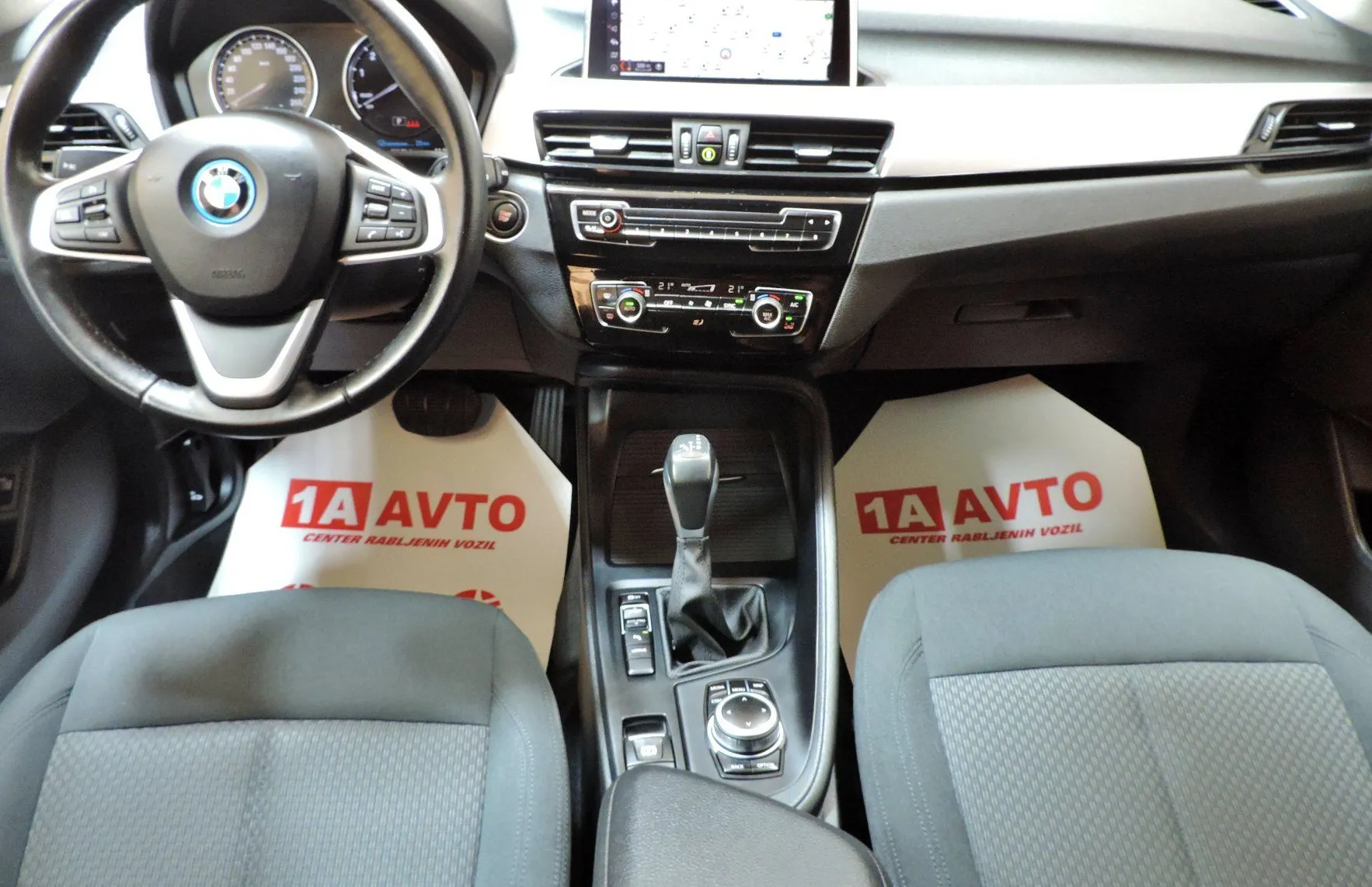 Zunanja slika - BMW X1 - serija : xDrive25e Avt. KAMERA-LED-NAVI PRIKLJUČNI HYBRID - 13