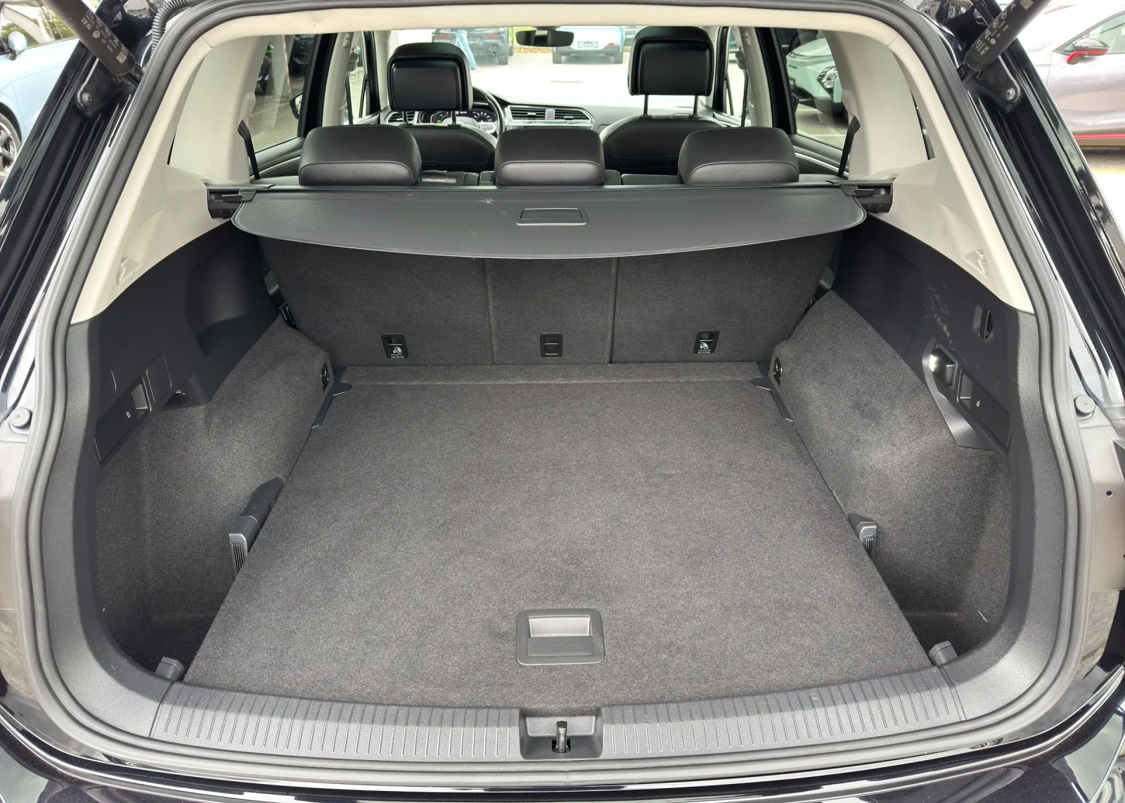 Zunanja slika - Volkswagen Tiguan - 2,0 TDI DSG - 15