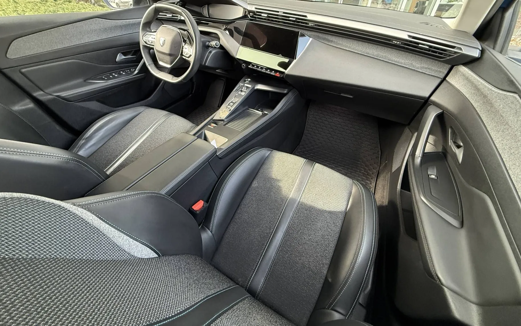 Zunanja slika - Peugeot 308 - 1.2 PURETECH 130 ALLURE PACK... - 9