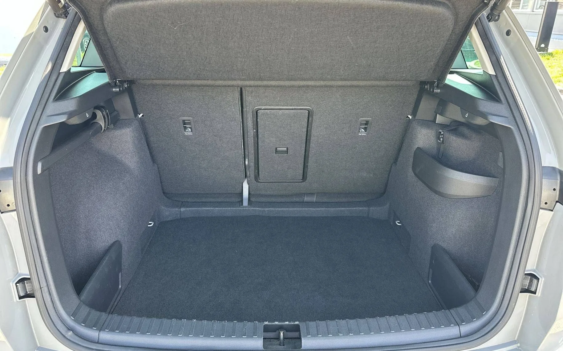 Notranja slika - Škoda Karoq - 1.5 TSI Ambition DSG - 12