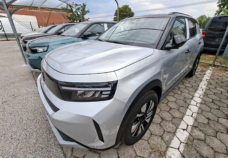 Zunanja slika - Opel Frontera - 1.2 Turbo Hibrid 48V GS Avt. 145KM - 2