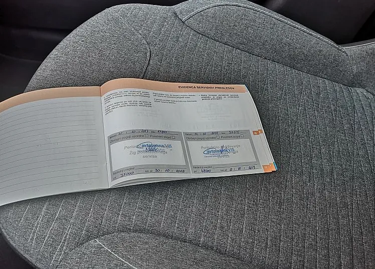 Zunanja slika - Citroën C3 - Exclusive PureTech 82 BVM - 15