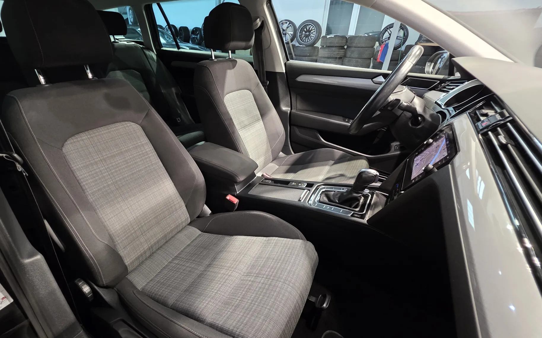 Zunanja slika - Volkswagen Passat - Variant 2,0 TDI BMT SCR Business DSG - 16