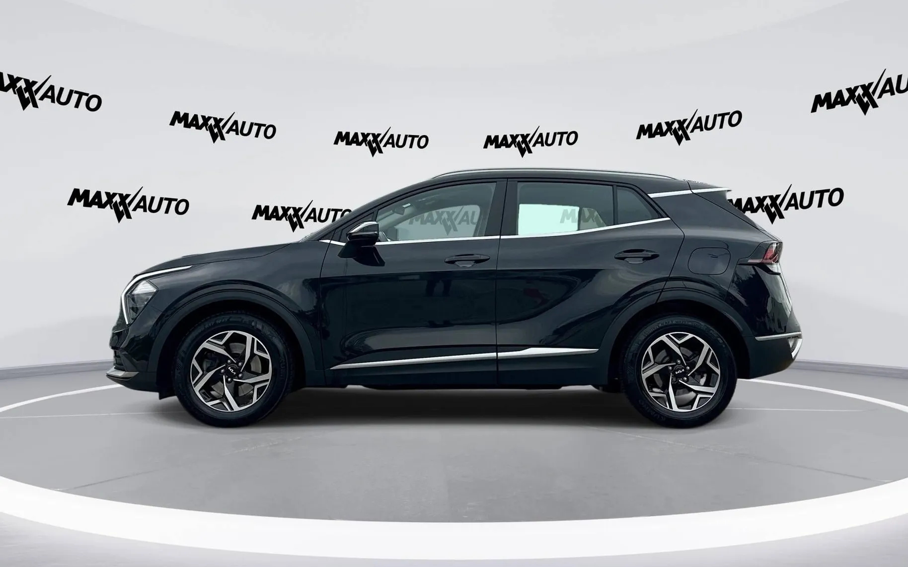 Notranja slika - KIA Sportage - 1.6 T-GDI MHEV LX Fresh ISG DCT - 8