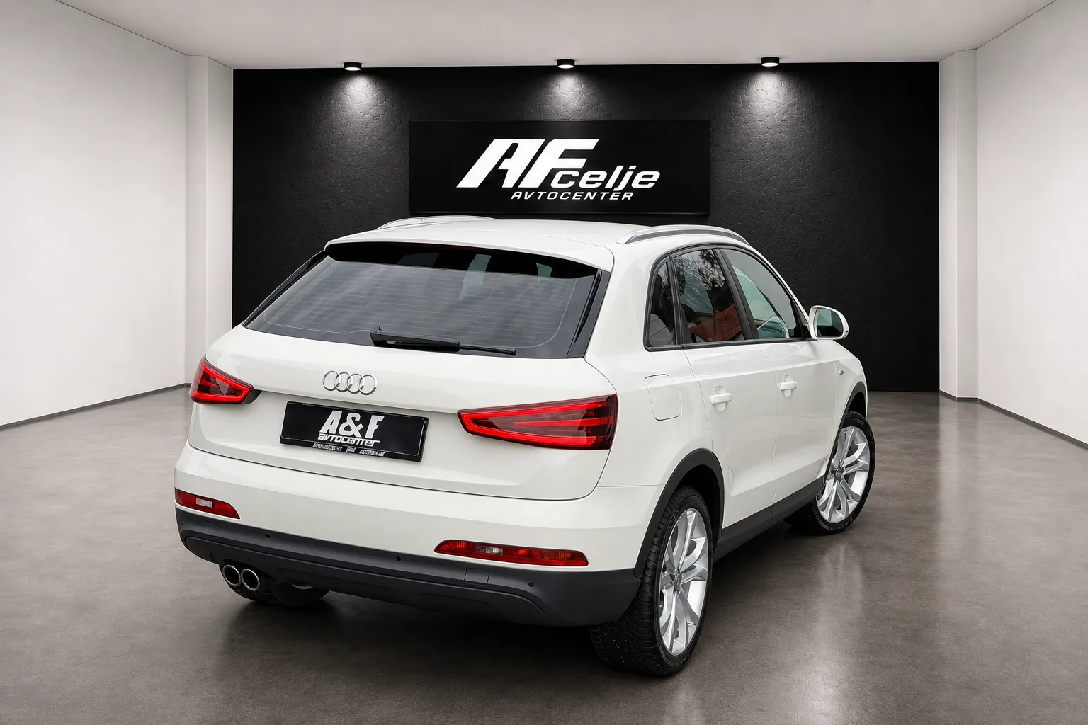 Zunanja slika - Audi Q3 - 2.0 TDI-91.000km-1 LASTNIK-LIZING ZA TUJCE-XENON.. - 5