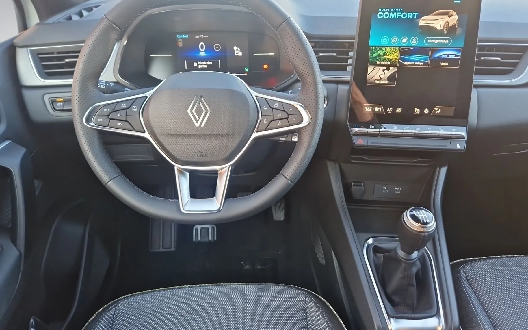 Zunanja slika - Renault Captur - TCe 90 techno + PAKET ZIMA - 11