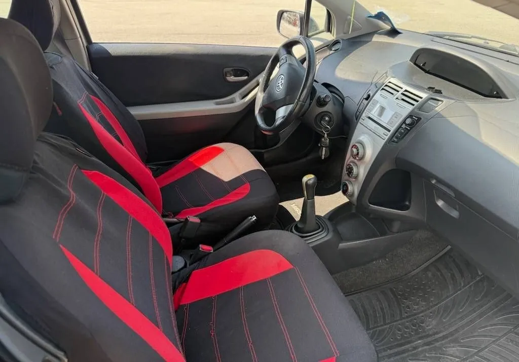 Zunanja slika - Toyota Yaris - 1.3 VVT-i... - 2