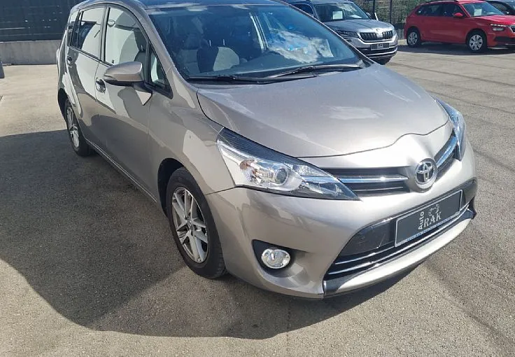 Zunanja slika - Toyota Verso - 1.6 D-4D Sol 1. LASTNIK, SLOVENSKI - 4