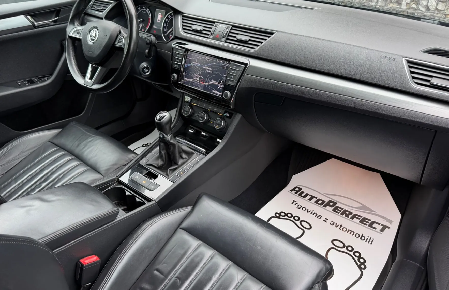 Zunanja slika - Škoda Superb - Combi 1.4 TSI Style |ACC|KEYLESS|KLJUKA|KAM|MEMORY - 11