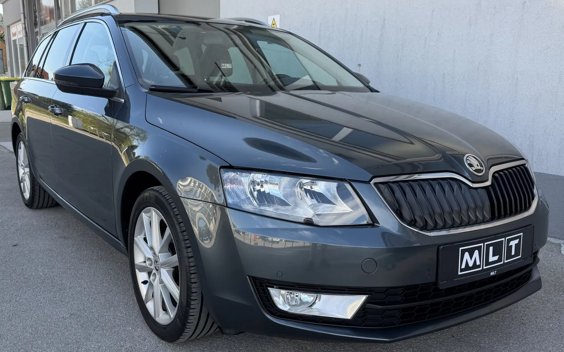 Zunanja slika - Škoda Octavia - Combi 1,6 TDI Easy - 8