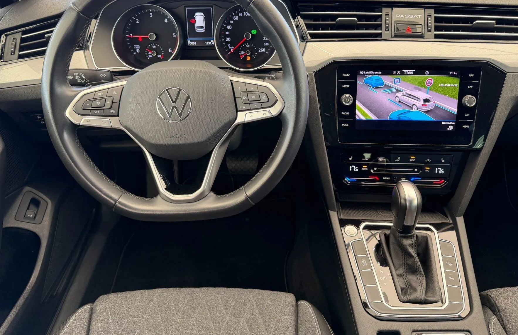 Zunanja slika - Volkswagen Passat - Variant 2.0 TDI Business DSG-MATRIX LED-EL PRTLJAŽNIK - 7