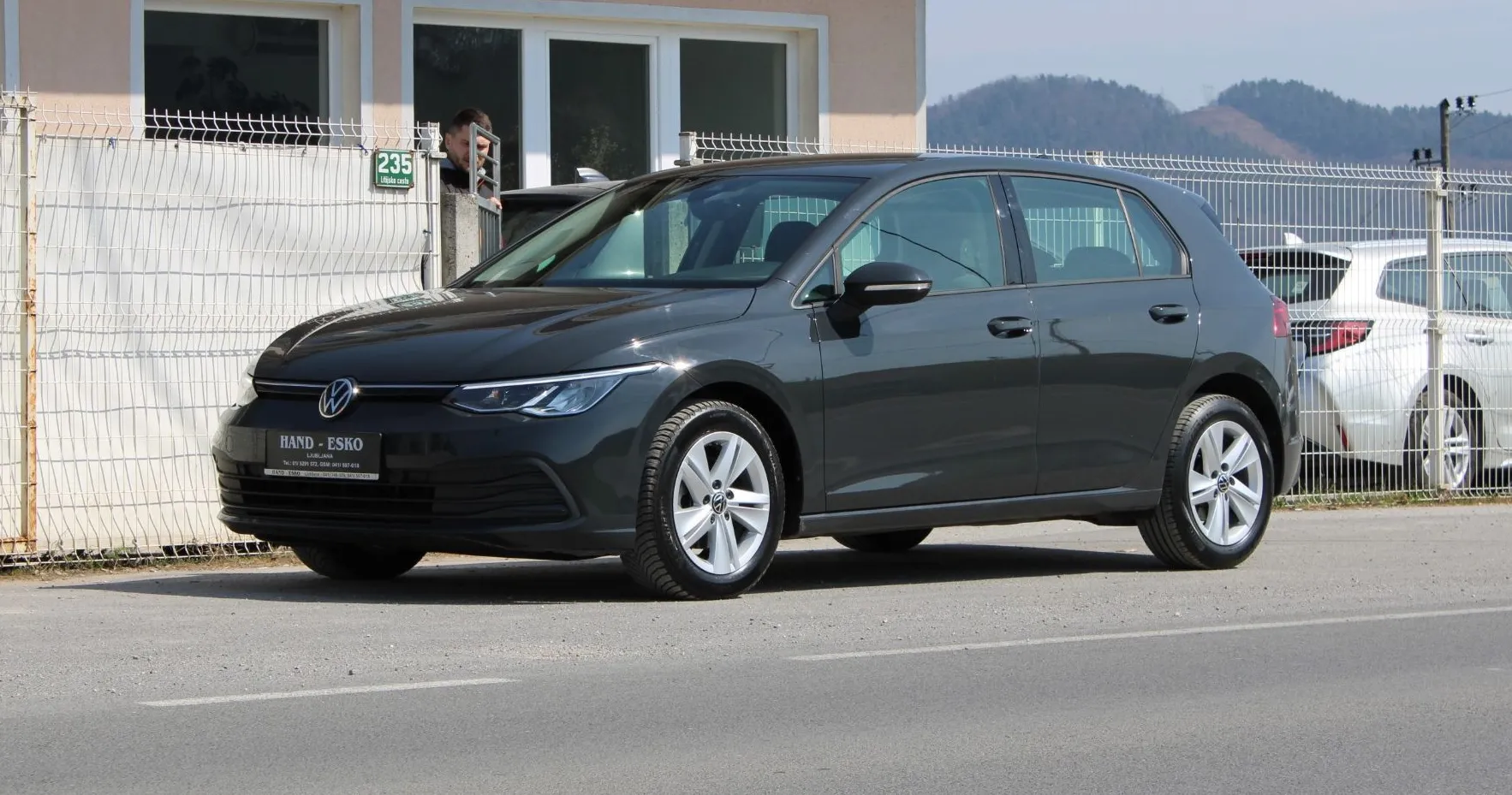 Zunanja slika - Volkswagen Golf - 2.0 TDI BUSINESS 85  115  LED NAVI ALU PDC KAMERA - 4
