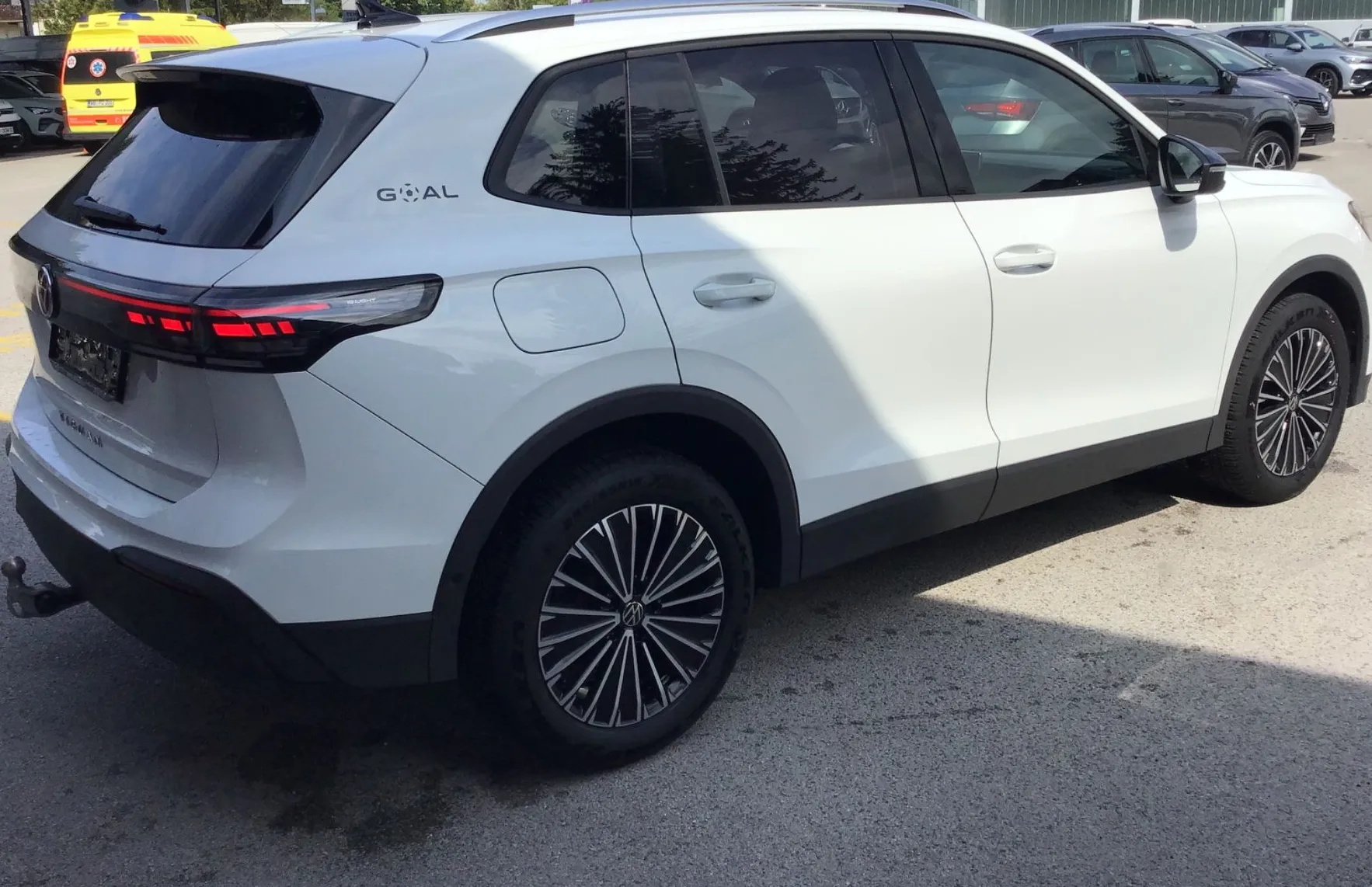 Zunanja slika - Volkswagen Tiguan - 2.0 TDI BMT Life DSG - 5