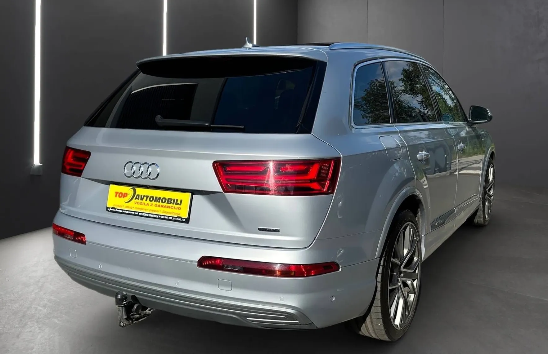 Zunanja slika - Audi Q7 - E-TRON 3.0TDI QUATTRO LED NAVI ACC HUD PANO 360K - 8