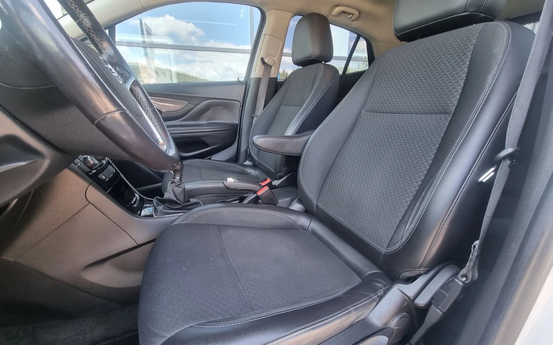 Zunanja slika - Opel Crossland X - Mokka X 1.4 TURBO - SLOVENSKO POREKLO - POTRJENA KNJIGA - 14