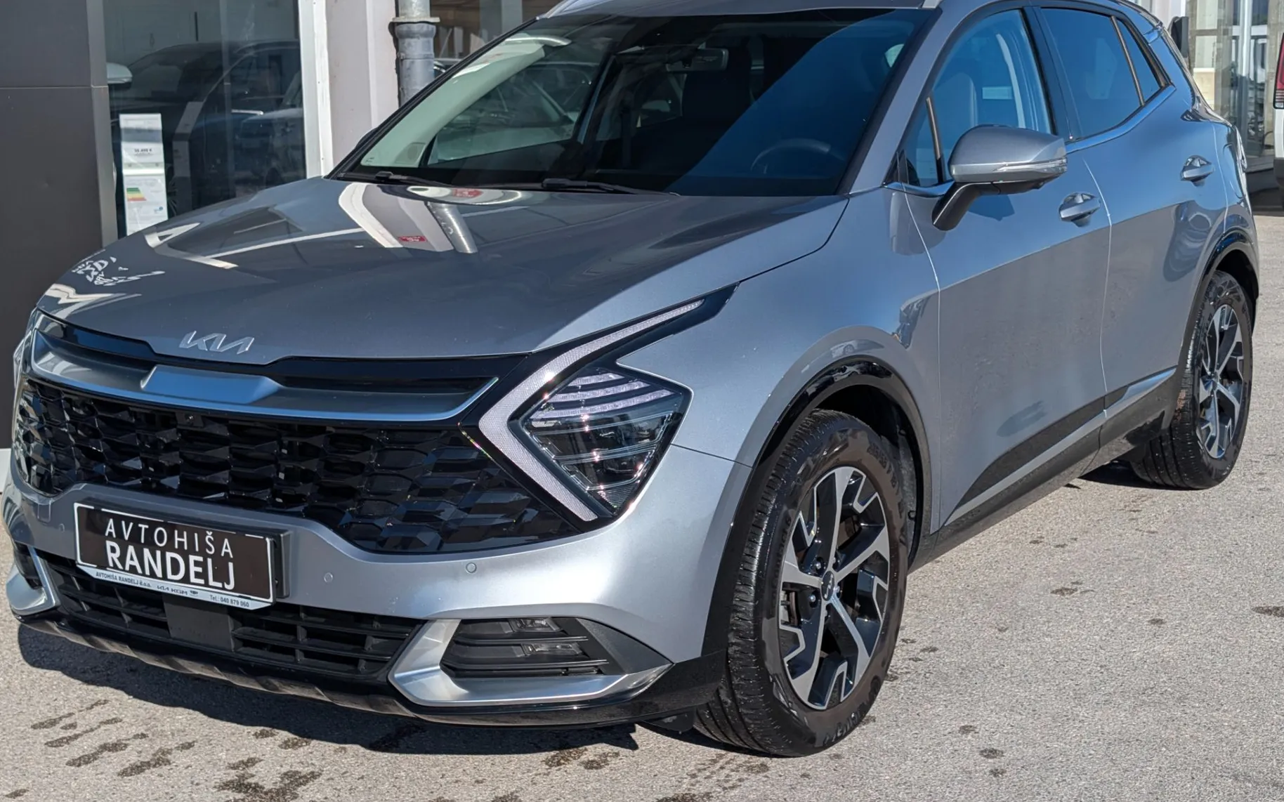 Zunanja slika - KIA Sportage - 1,6 T-GDI MHEV EX Style DCT - 1