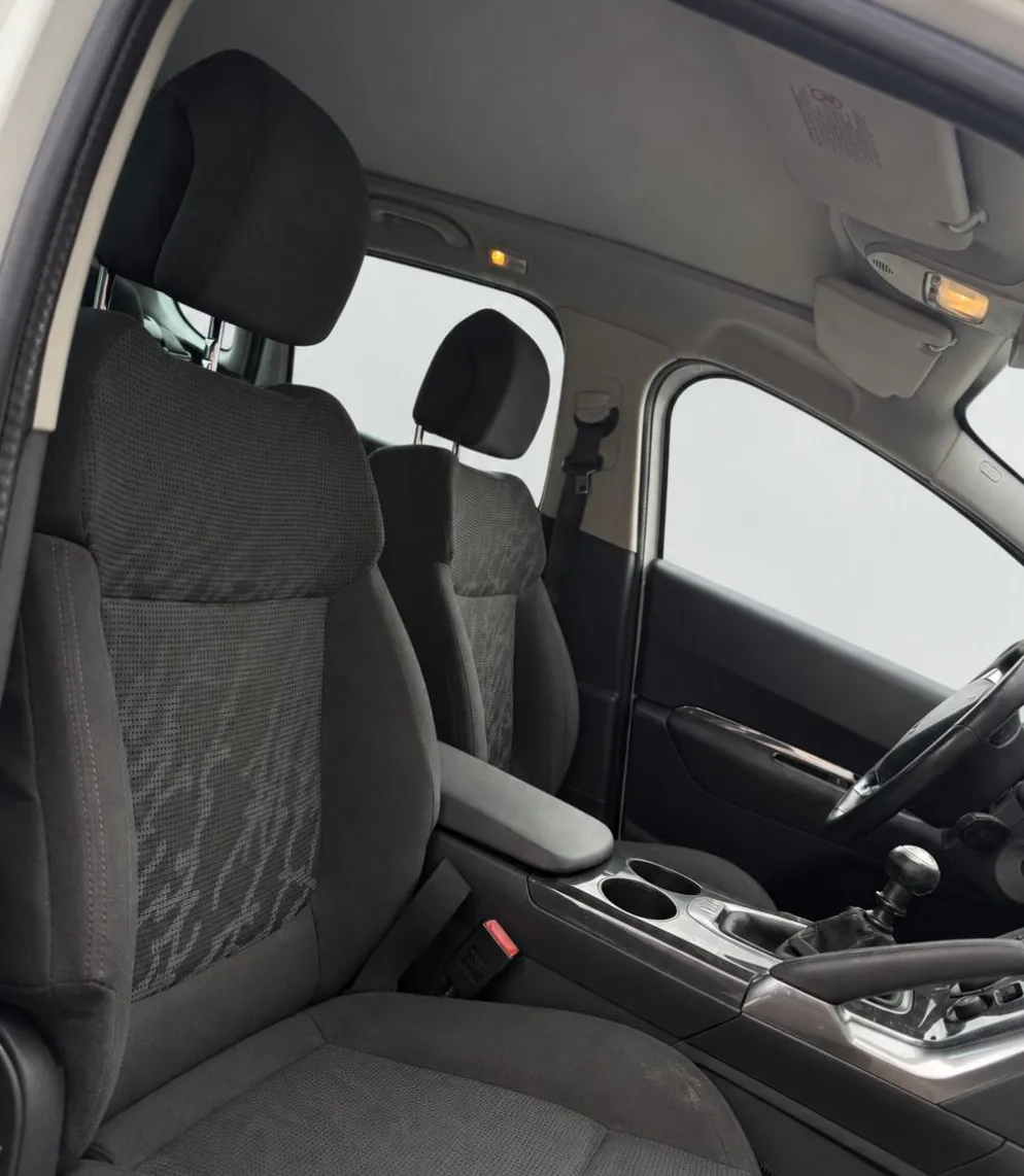 Zunanja slika - Peugeot 3008 - Style 1.6 HDi SLOVENSKI PANORAMA NAVI PDC ALU - 9