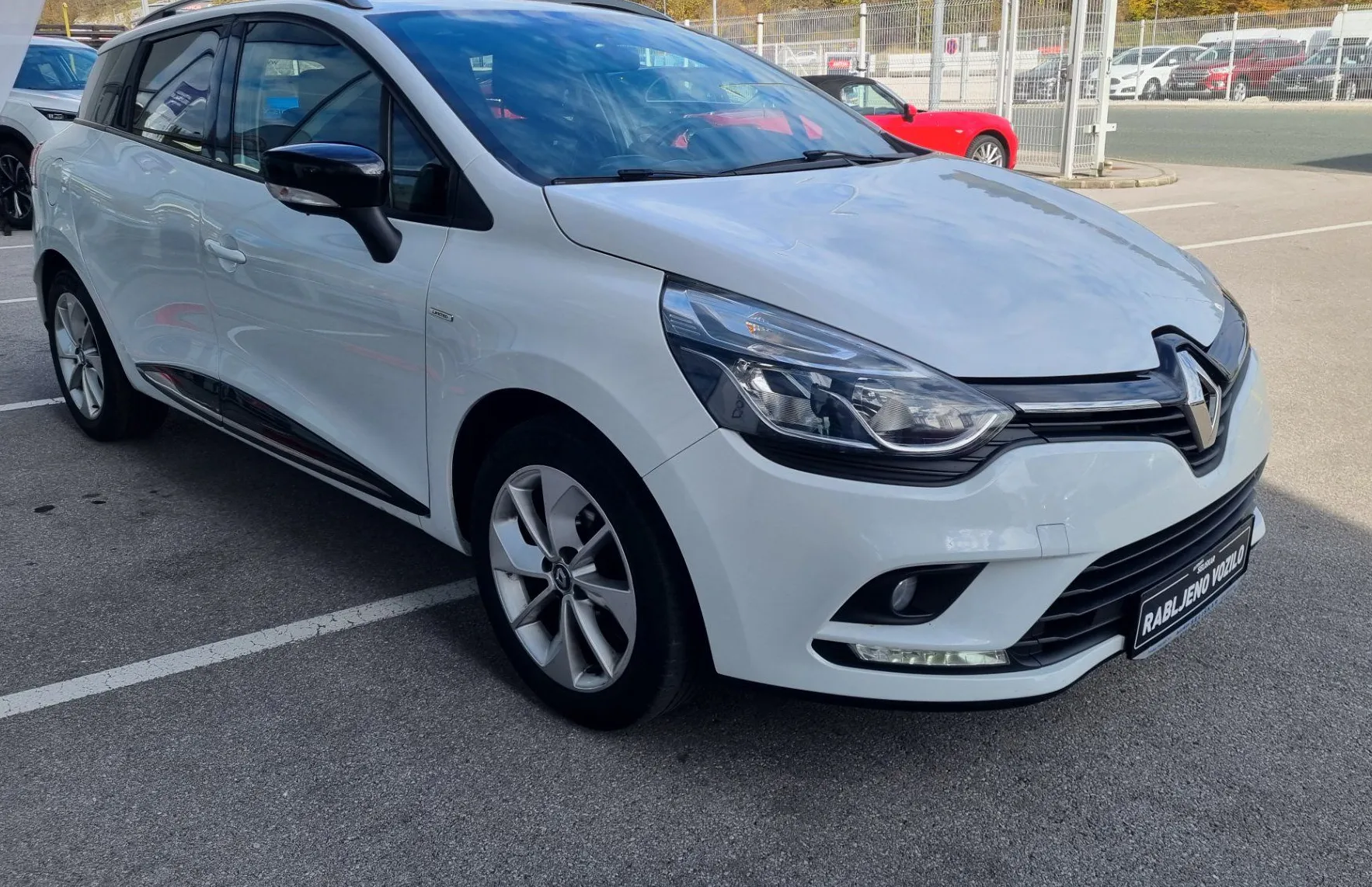 Zunanja slika - Renault Clio - Grandtour 0.9 TCe - SLOVENSKO POREKLO - 2. LASTNIK - 4