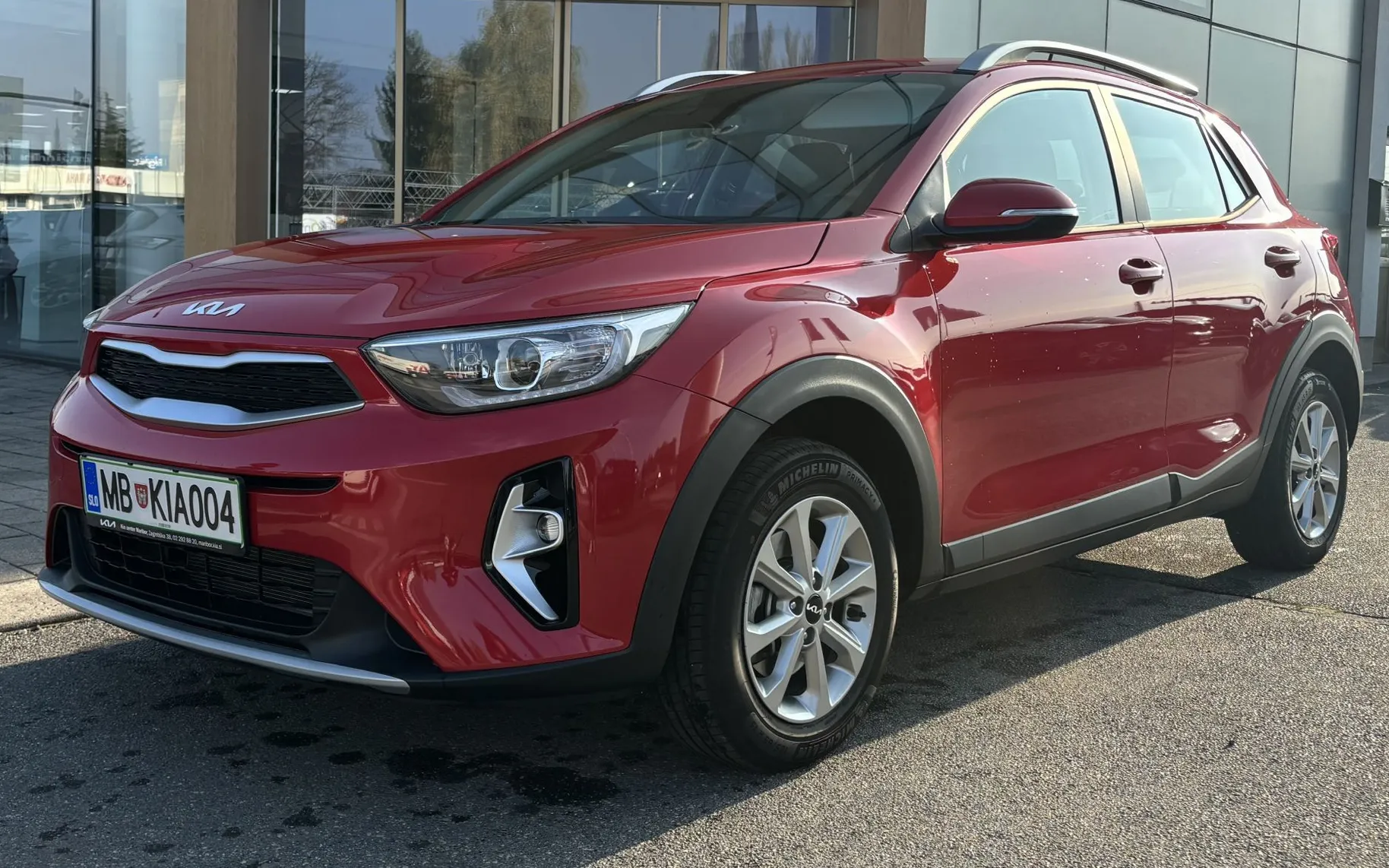 Zunanja slika - KIA Stonic - 1.2 DPI 57.9 kW  79 KM  LX Urban+ M T - 1
