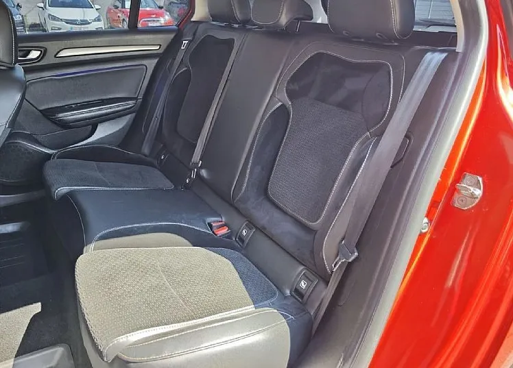 Zunanja slika - Renault Mégane - Megane Energy TCe 130 INTENS - SLO POREKLO - 166€ MESEČNO - 14